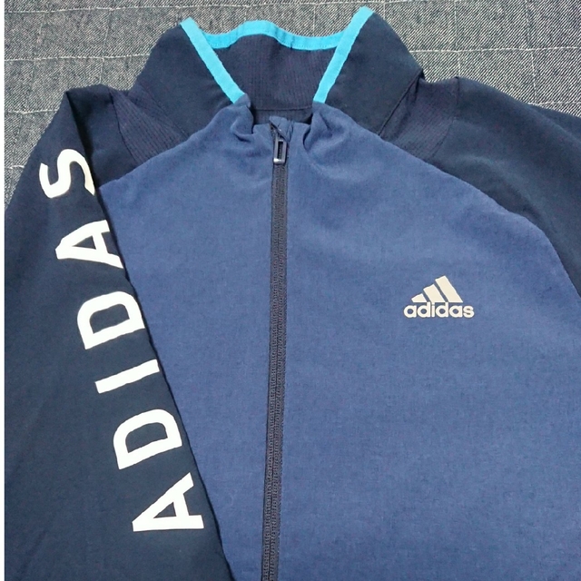 adidas(アディダス)の☆み吉さま専用☆ adidas トレーニング 上下セット ネイビー 160 キッズ/ベビー/マタニティのキッズ服男の子用(90cm~)(その他)の商品写真