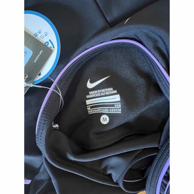 NIKE(ナイキ)のナイキ　水着　NIKE スクール水着　150 タグ付き キッズ/ベビー/マタニティのキッズ服女の子用(90cm~)(水着)の商品写真