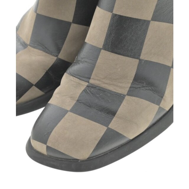 CAMPER(カンペール)のCAMPER ブーツ EU37(23.5cm位) 黒xグレー系(総柄) 【古着】【中古】 レディースの靴/シューズ(ブーツ)の商品写真