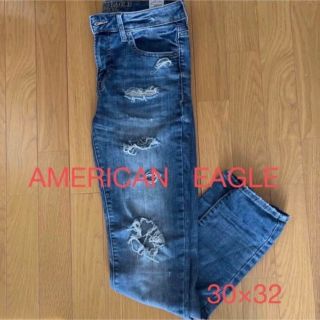 アメリカンイーグル(American Eagle)の  美品AMERICAN   EAGLE   ダメージジーンズ　　30×32  (デニム/ジーンズ)