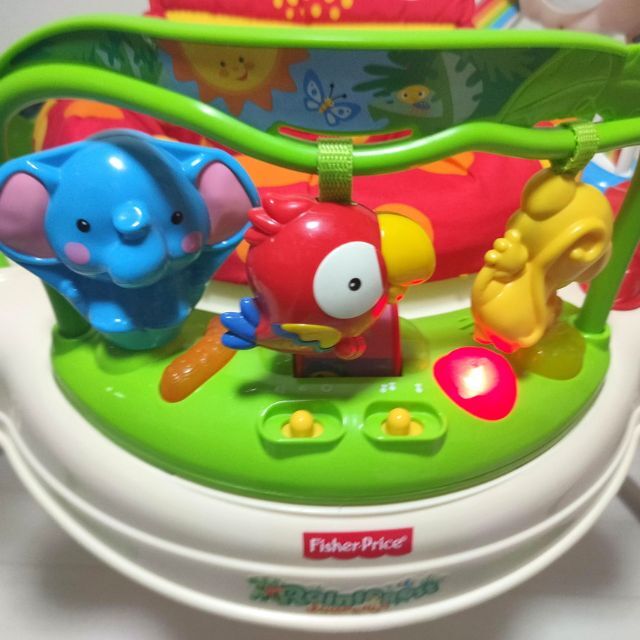 Fisher-Price(フィッシャープライス)の【送料込】フィッシャープライス 綺麗 レインフォレストジャンパルー 乗用玩具 キッズ/ベビー/マタニティのおもちゃ(その他)の商品写真