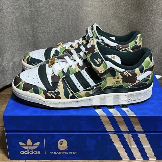 A BATHING APE(アベイシングエイプ)の【 BAPE X ADIDAS 】Forum 84 Low 30th  メンズの靴/シューズ(スニーカー)の商品写真