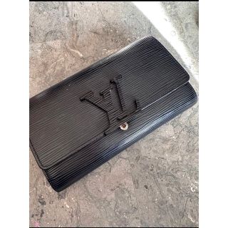 ルイヴィトン(LOUIS VUITTON)のVUITTON 長財布(長財布)