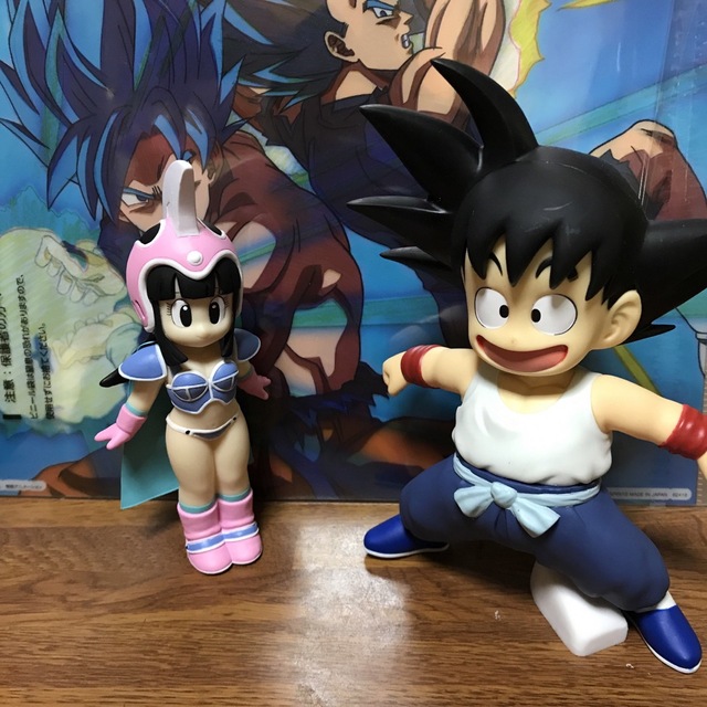 ドラゴンボールフィギュア　悟空　クリリン　チチ　幼少期