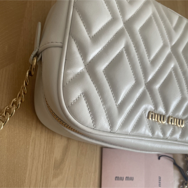 送料込み！　miu miu ハンドバッグ　再お値下げしました