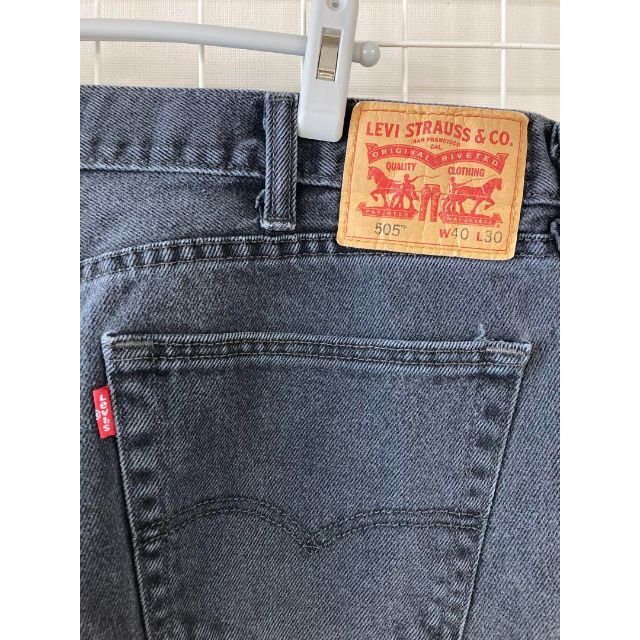 Levi's(リーバイス)の56 LEVI'Sリーバイス 505ジーンズ デニムパンツ 古着 W40 黒 メンズのパンツ(デニム/ジーンズ)の商品写真