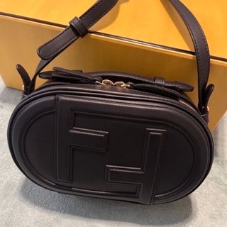 フェンディ(FENDI)のFENDI BLACKショルダー(ショルダーバッグ)