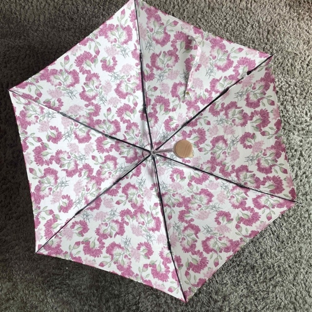 DAKS - 極美品 DAKS ダックス 折り畳み傘 花柄 収納袋付 フローラルの