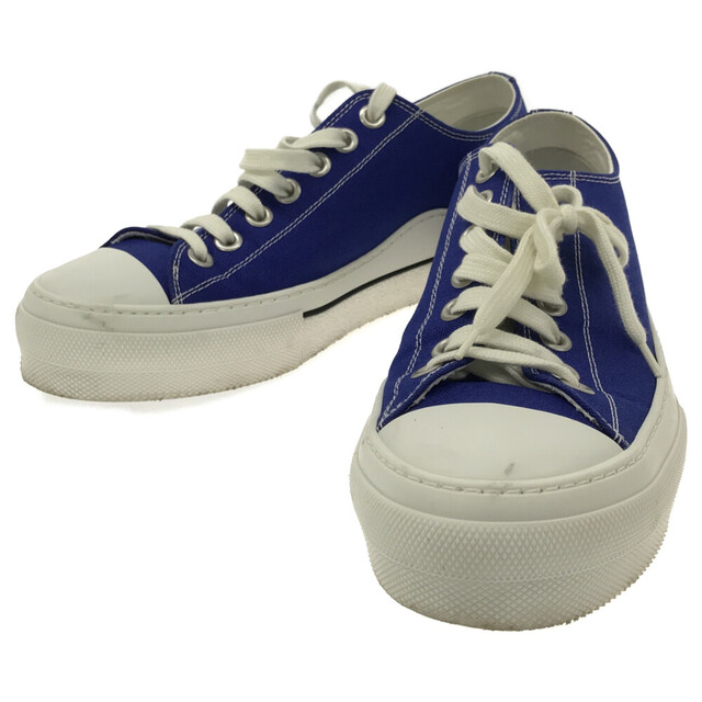 BURBERRY(バーバリー)のBURBERRY バーバリー CANVAS LOW TOP BLUE キャンバスローカットスニーカー ヒールロゴローカットスニーカー ブルー メンズの靴/シューズ(スニーカー)の商品写真