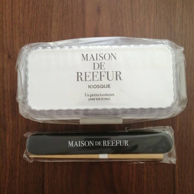 Maison de Reefur(メゾンドリーファー)の新品　メゾンドリーファー　ランチボックス　お弁当箱　箸　セット インテリア/住まい/日用品のキッチン/食器(弁当用品)の商品写真