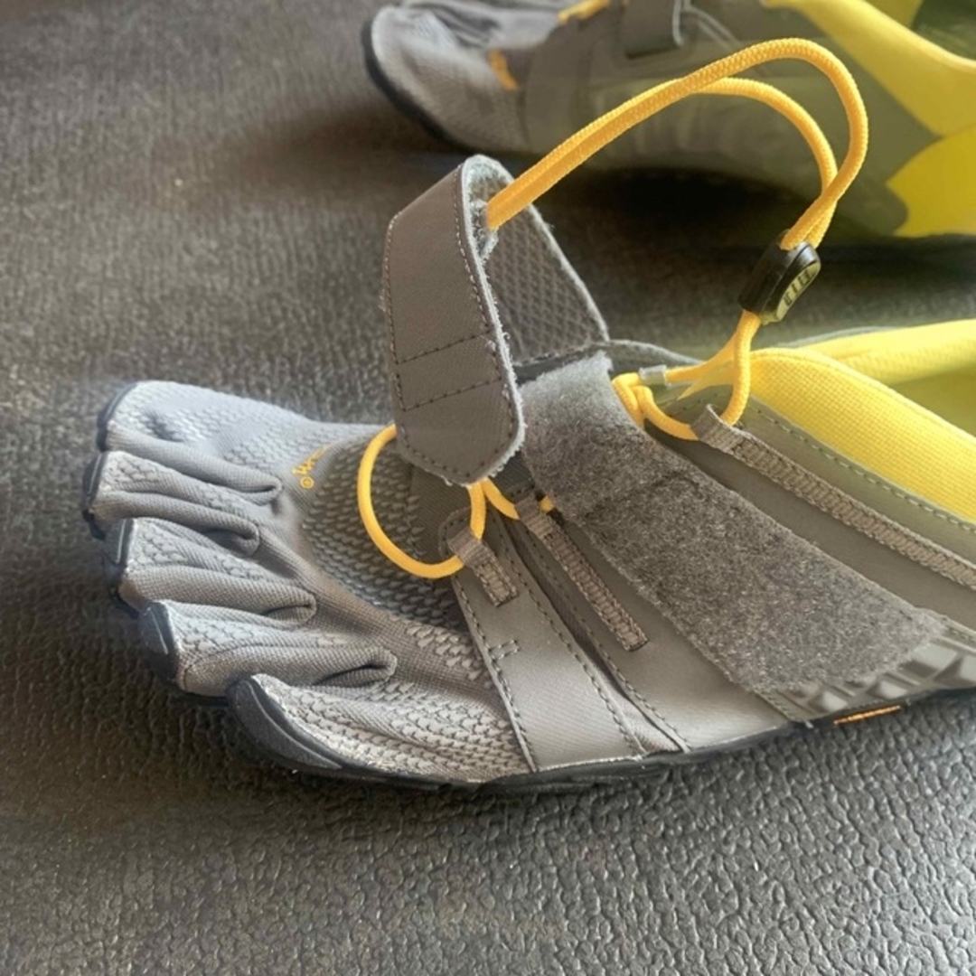 Vibram Five Fingers. V-Train2.0  US42