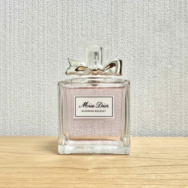 Christian Dior(クリスチャンディオール)のミスディオール ブルーミングブーケ 100ml コスメ/美容の香水(香水(女性用))の商品写真
