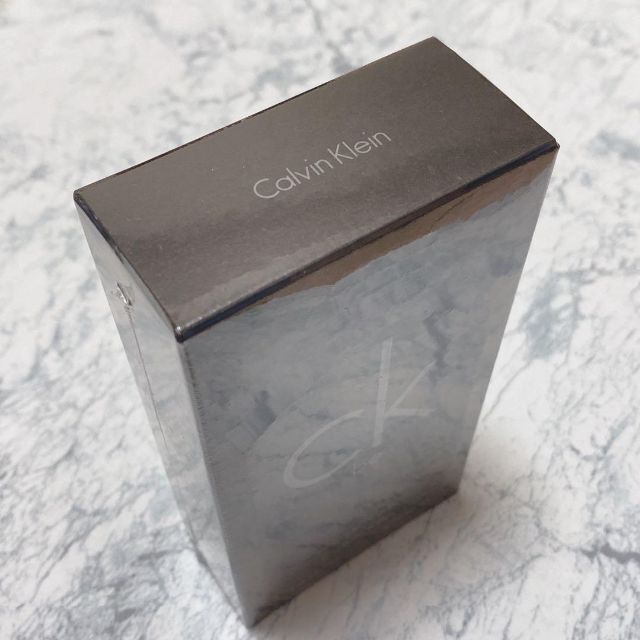 Calvin Klein(カルバンクライン)のカルバンクライン シーケービー EDT 100ml CKb CKBE 香水 コスメ/美容のコスメ/美容 その他(その他)の商品写真