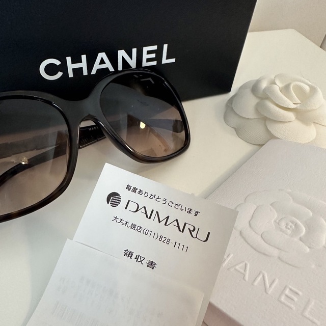 正規品 　CHANEL　サングラス