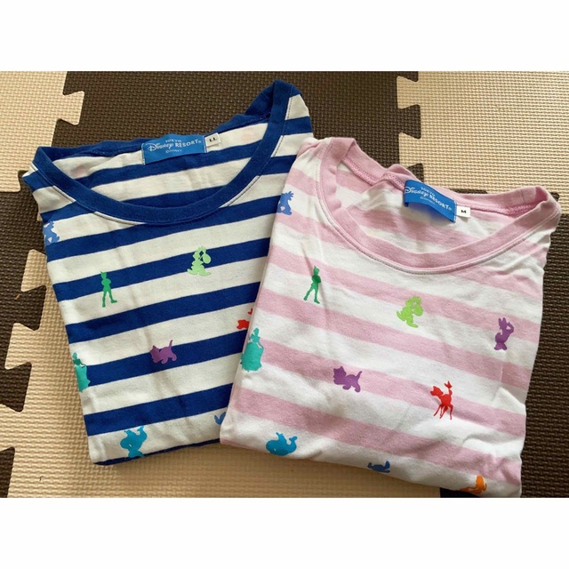 Disney(ディズニー)のディズニーTシャツ　2枚セット レディースのトップス(Tシャツ(半袖/袖なし))の商品写真