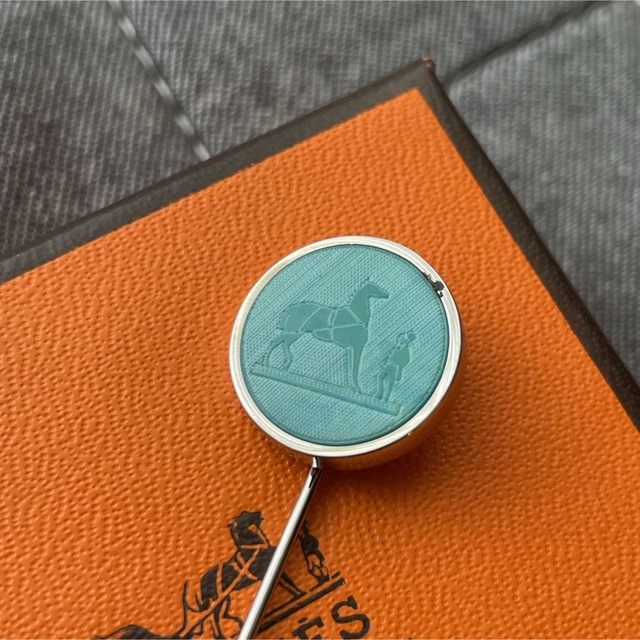 HERMES - HERMES エルメス クラシック ラペルピン ピンブローチ HERMES - HERMES エルメス クラシック ラペルピン ピンブローチ
