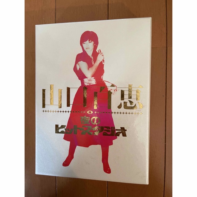 山口百恵/山口百恵 in 夜のヒットスタジオ DVD-BOX〈6枚組〉 エンタメ/ホビーのDVD/ブルーレイ(ミュージック)の商品写真