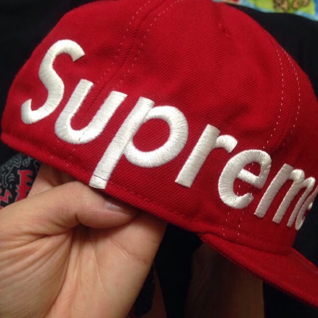 Supreme(シュプリーム)の取り置き中 レディースの帽子(キャップ)の商品写真