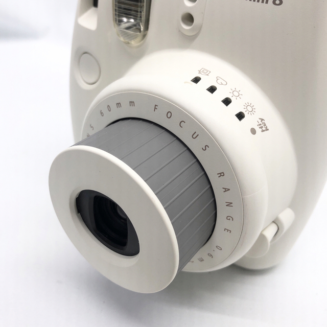 富士フイルム(フジフイルム)のFUJIFILM インスタントカメラ チェキ instax mini 8 スマホ/家電/カメラのカメラ(フィルムカメラ)の商品写真