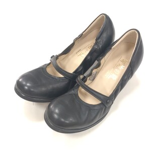 【菊池武男の靴】　黒パンプス　22cm(ローファー/革靴)