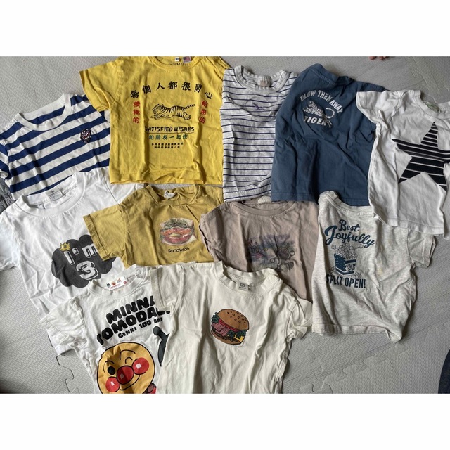 90センチ　Tシャツ　11枚セット キッズ/ベビー/マタニティのキッズ服男の子用(90cm~)(Tシャツ/カットソー)の商品写真