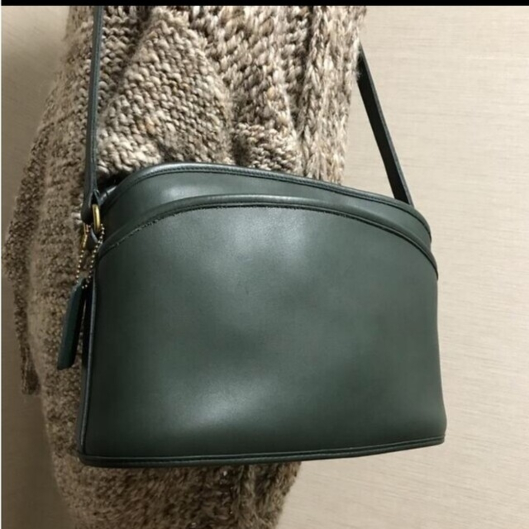 COACH(コーチ)のオールドコーチ　ショルダーバッグ レディースのバッグ(ショルダーバッグ)の商品写真