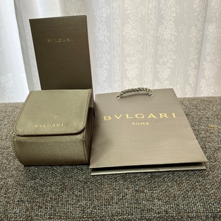 ブルガリ(BVLGARI)の非売品 ブルガリ時計ケースと紙袋(ポーチ)
