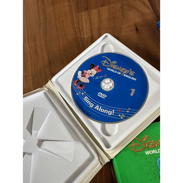ディズニー英語 知育 WORLD OF ENGLISH Sing Along! ディズニー英語 知育 WORLD OF ENGLISH Sing Along!