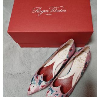 rogervivier ロジェヴィヴィエ パンプス ハート