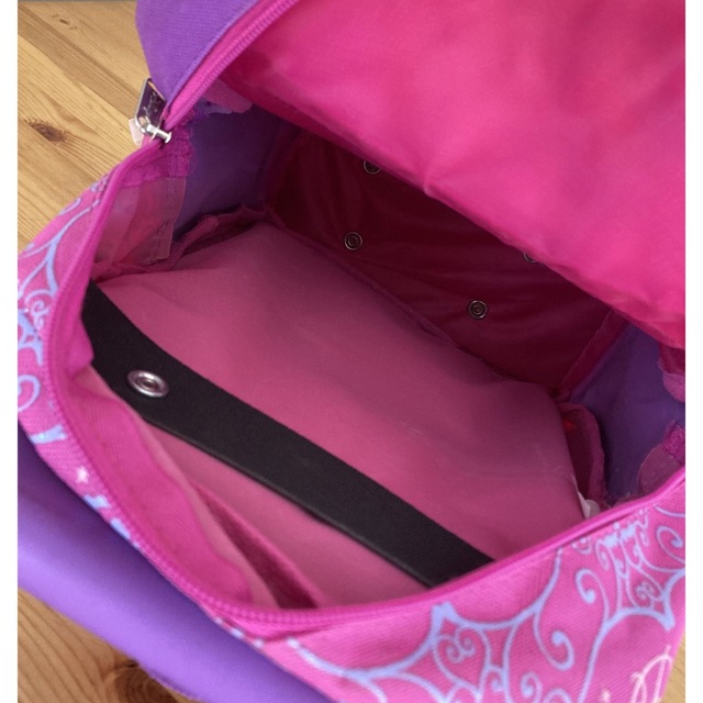 Disney(ディズニー)の美品★送料込み　ディズニー　プリンセス　キャリーバッグ　スーツケース　ピンク レディースのバッグ(スーツケース/キャリーバッグ)の商品写真
