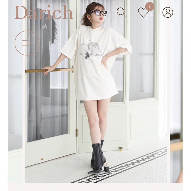 Darich(ダーリッチ)のダーリッチグラフィックTシャツ レディースのトップス(Tシャツ(半袖/袖なし))の商品写真