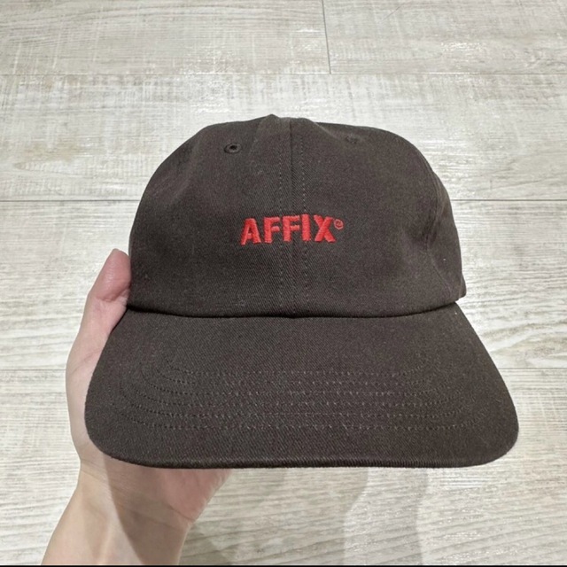 AFFIX(アフィックス)のAFFIX LOGO 6-PANEL CAP ロゴ 刺繍 6パネル キャップ メンズの帽子(キャップ)の商品写真