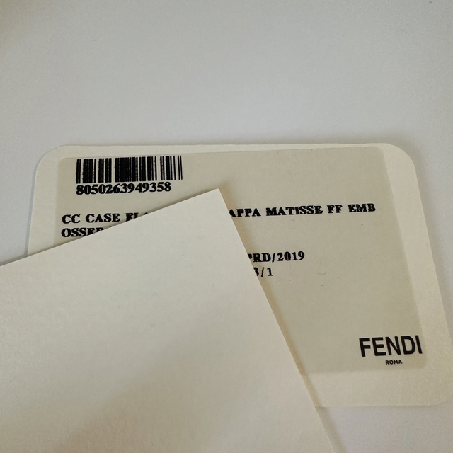 正規品 FENDI バゲット カードケース ナッパレザーカードケース