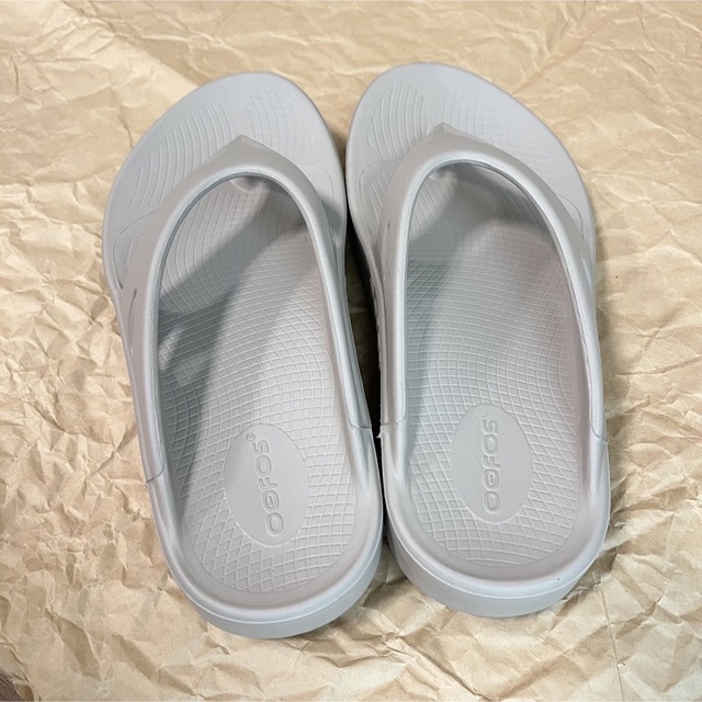 OOFOS(ウーフォス)のウーフォスOOriginal ノマド size24cm/EU38/M5W7 レディースの靴/シューズ(サンダル)の商品写真