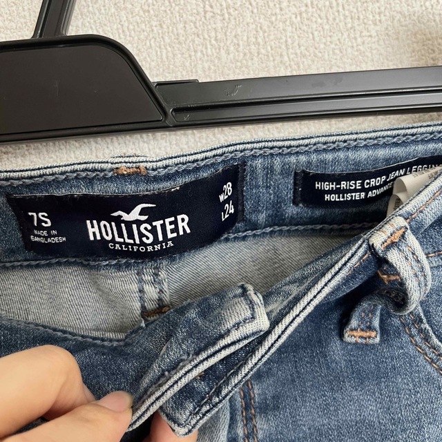 Hollister(ホリスター)のホリスター　デニムパンツ　7S レディースのパンツ(デニム/ジーンズ)の商品写真