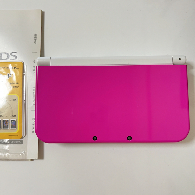 Newニンテンドー3DS LL ピンク×ホワイト ARカード 説明書付き すぐった