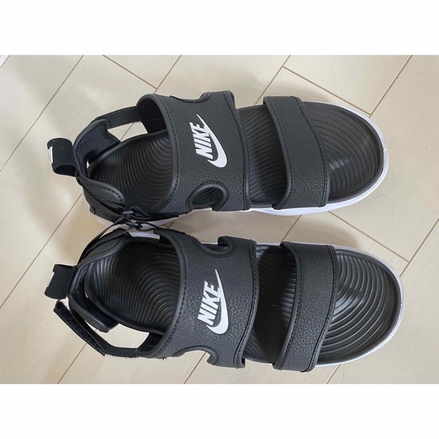 NIKE(ナイキ)のNIKE OWAYSIS Sandal 26cm 美品 レディースの靴/シューズ(サンダル)の商品写真