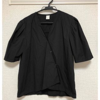 ザラ(ZARA)のブラウス(シャツ/ブラウス(半袖/袖なし))