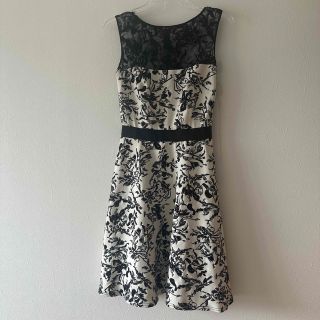 TADASHI SHOJI - タダシショージ美品花柄レースツートーンAライン