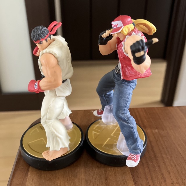 テリー　リュウ　amiiboフィギュア