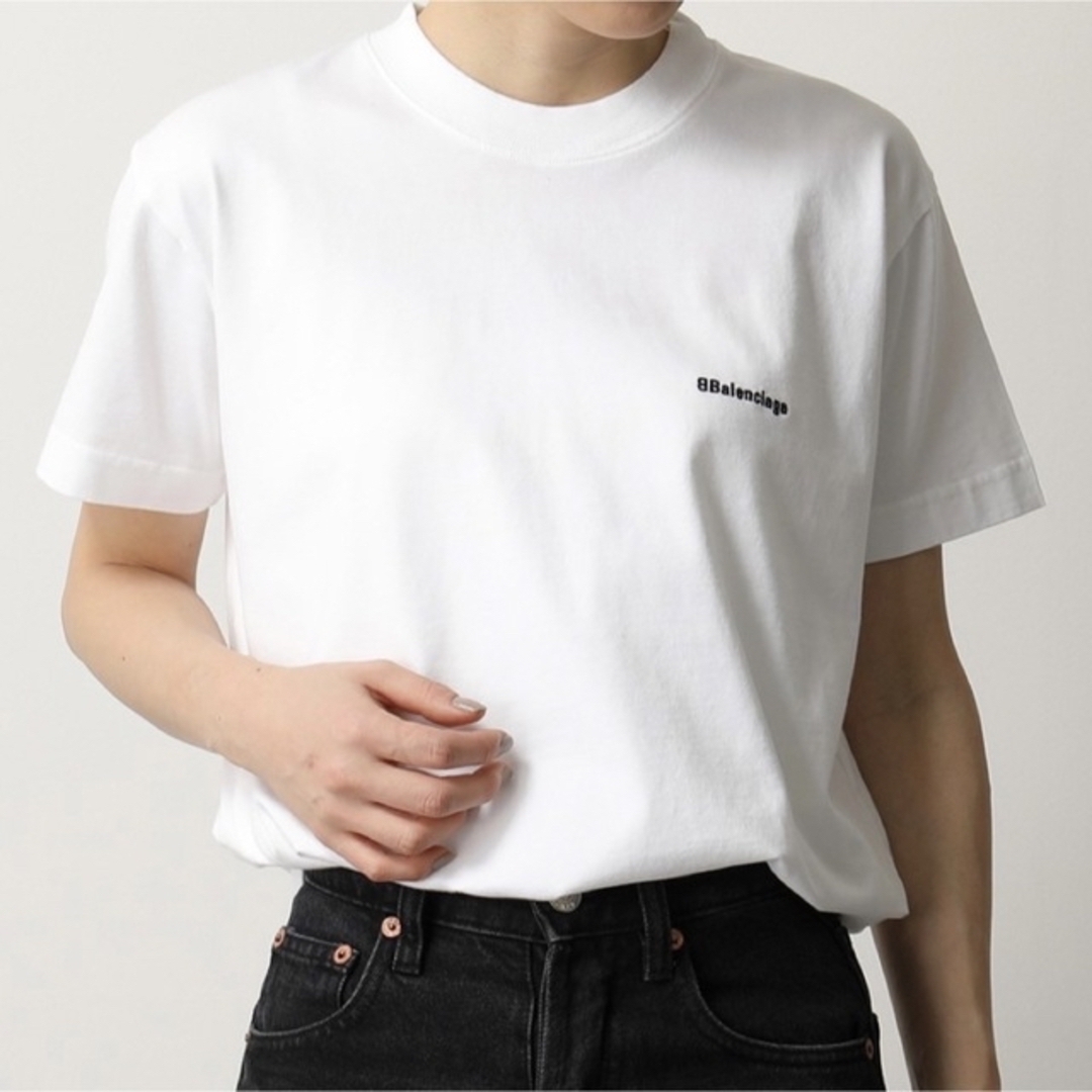 Balenciaga(バレンシアガ)のバレンシアガ  ちびロゴT ホワイト　Lサイズ レディースのトップス(Tシャツ(半袖/袖なし))の商品写真