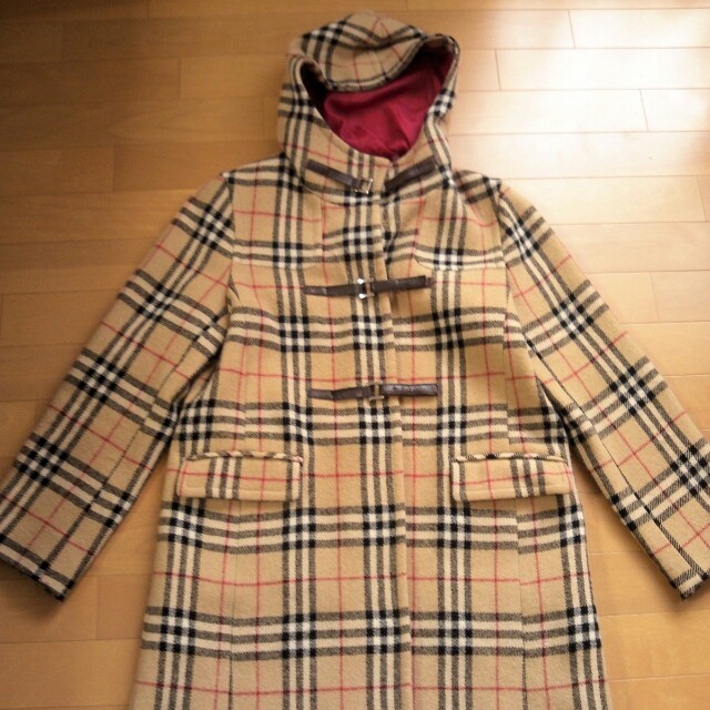 BURBERRY(バーバリー)のBurberrys コート レディースのジャケット/アウター(ダッフルコート)の商品写真