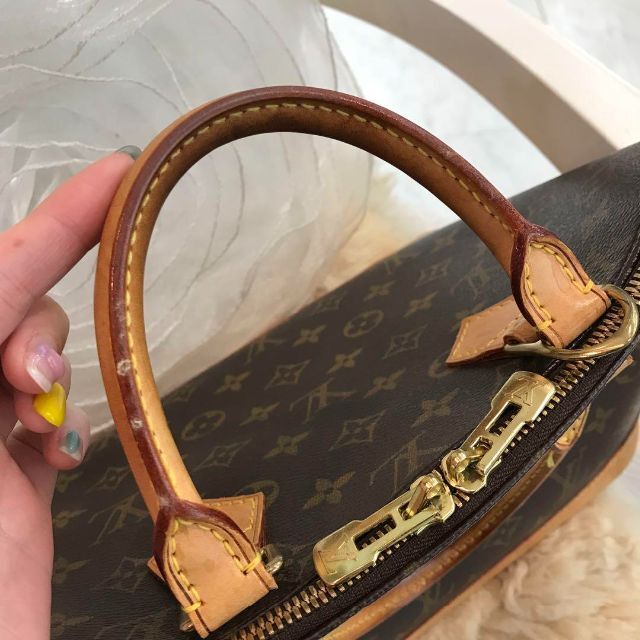 LOUIS VUITTON　モノグラム　アルマ　ハンドバッグ　M51130