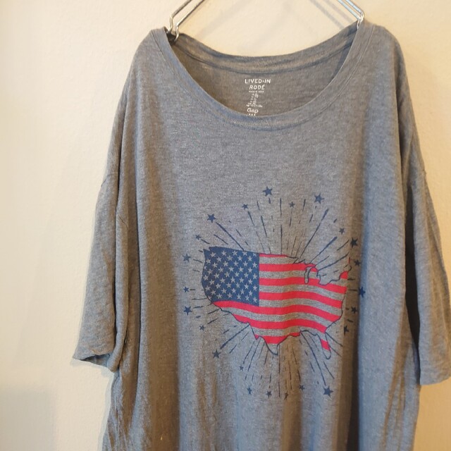GAP(ギャップ)のGap　Tシャツ ギャップ　アメリカ　星条旗　グレー メンズのトップス(Tシャツ/カットソー(半袖/袖なし))の商品写真