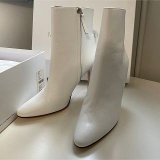 マノロブラニク(MANOLO BLAHNIK)の‼️SALE‼️新品未使用 Manolo Blahnik マノロブラニク　ブーツ(ブーツ)