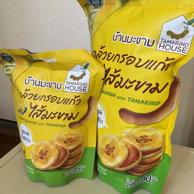 タイ製　　　　タマリンドジャムのサクサクバナナチップス  食品/飲料/酒の食品(菓子/デザート)の商品写真