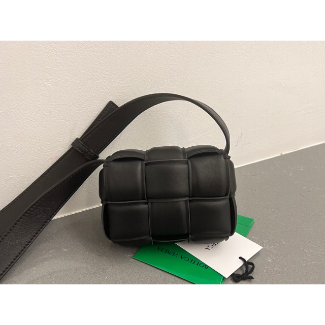 新品?正規品 Bottega Veneta - ボッテガヴェネタ ミニ ショルダー