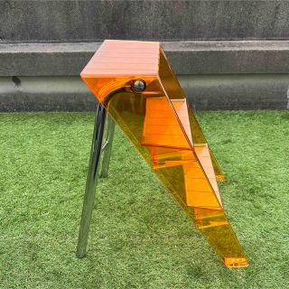 キナリ・ベージュ リプロダクト kartell UPPER カルテルアッパー 脚立