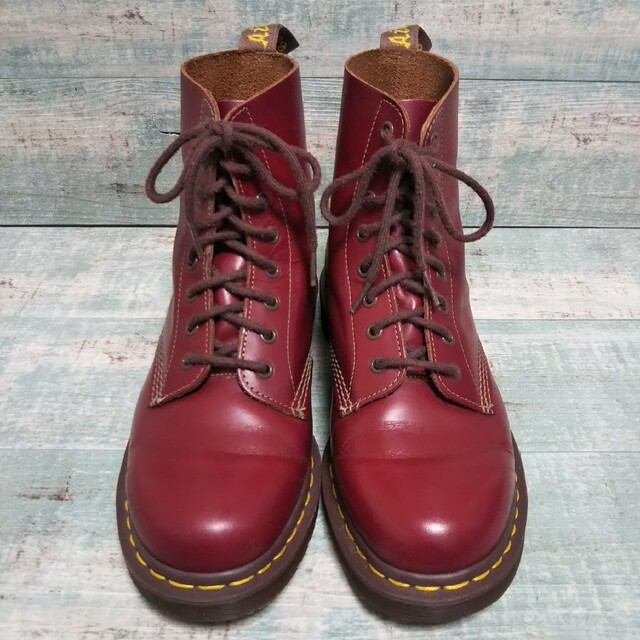 Dr.Martens(ドクターマーチン)の超美品   英国製  Dr.Martens  レザー  チェリーレッド メンズの靴/シューズ(ブーツ)の商品写真