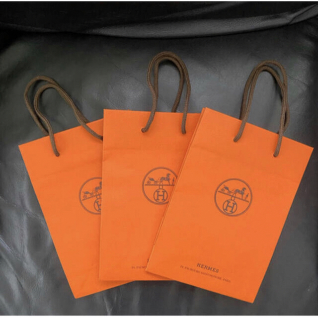 Hermes(エルメス)のエルメス　紙袋　小　3枚セット② レディースのバッグ(ショップ袋)の商品写真